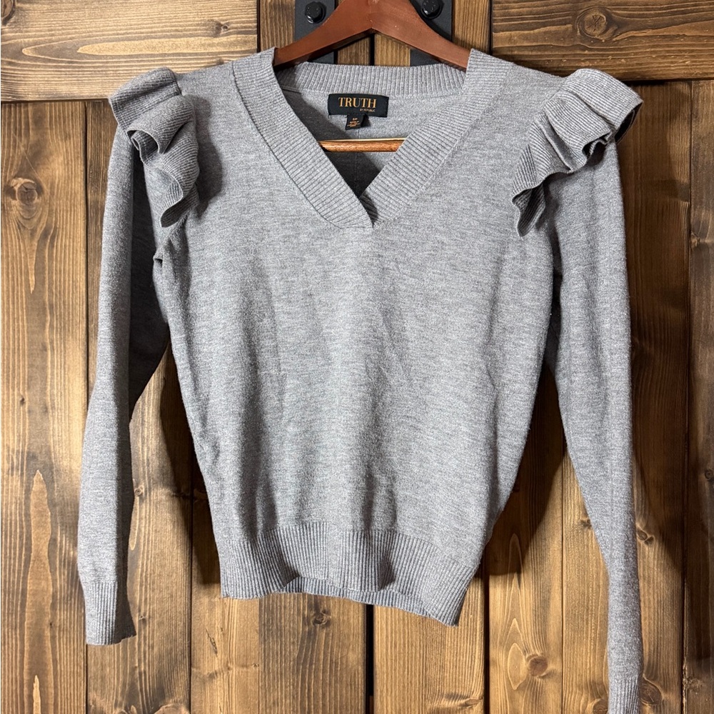 Truth Women's V-Neck Sweater with Ruffle Sleeves - Gray